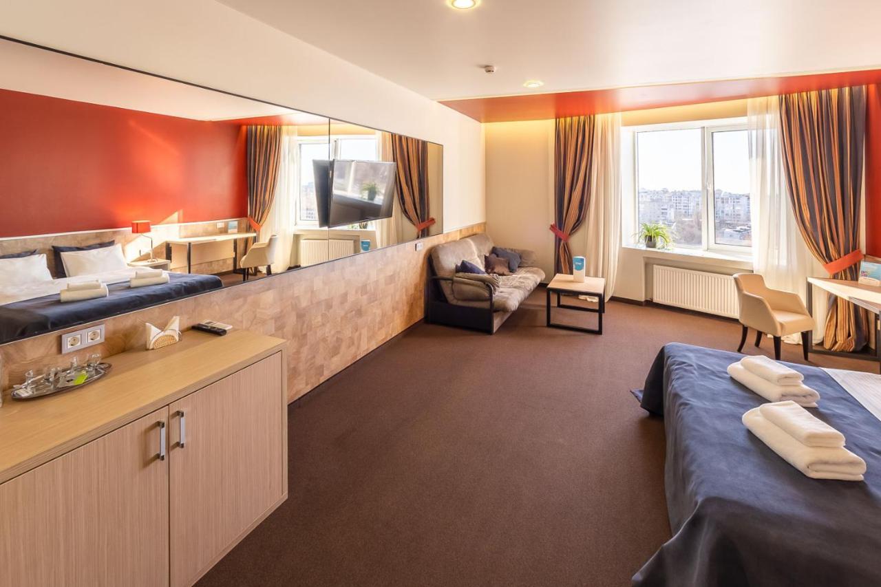 Mini-hotel People فندق 3*